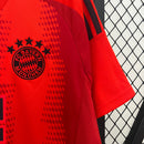 CAMISA LANÇAMENTO DO BAYERN DE MUNIQUE 24/25 VERMELHO
